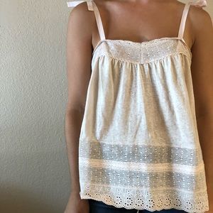 Dainty Rebecca Taylor tank